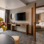 Silver Apart Hotel, Двокімнатний люкс - lyuks-dvokimnatnyj-3.jpg?v=1774552737
