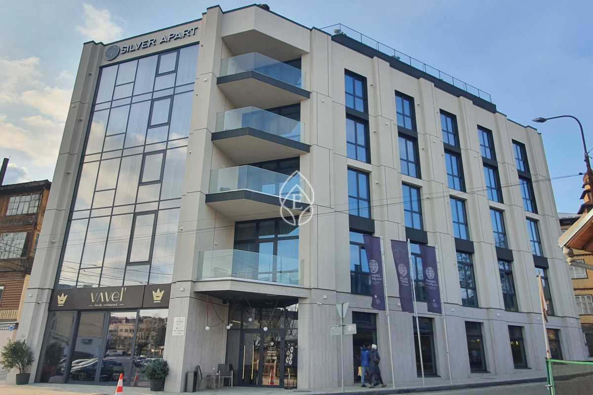 Silver Apart Hotel